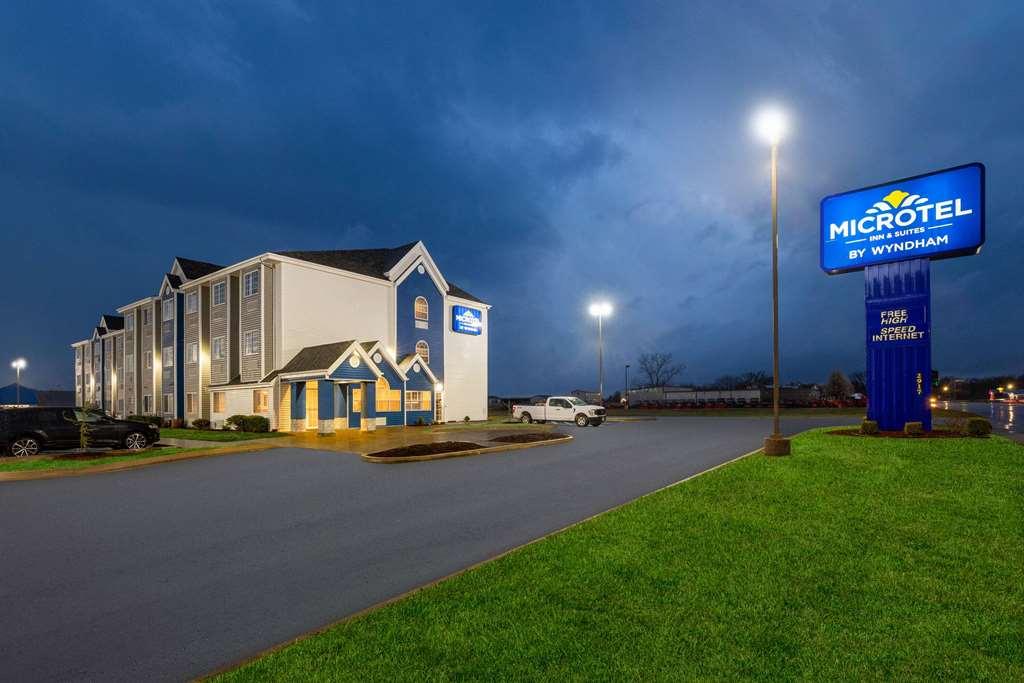 Microtel Inn And Suites Independence Екстериор снимка